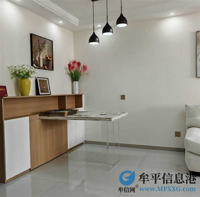 出售龍湖聽(tīng)藍(lán)灣電梯房，精裝未住，可貸款可議價(jià)